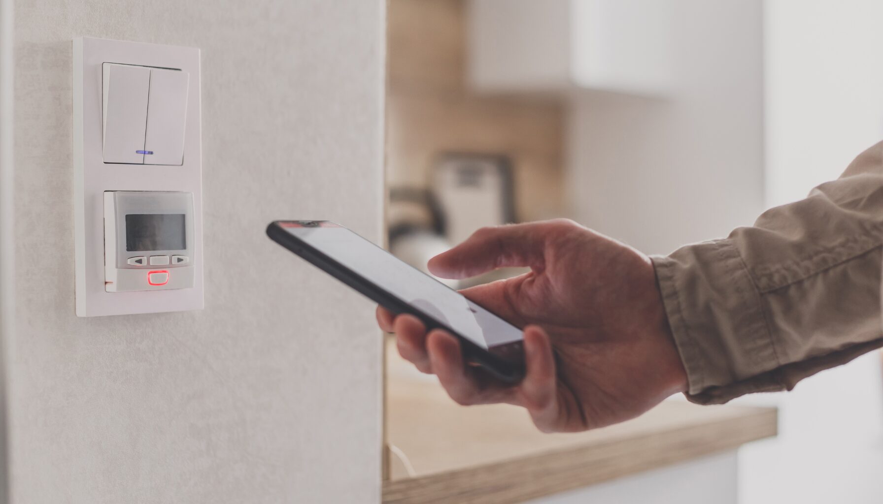 Alarme sans fil avec détecteurs et application téléphone